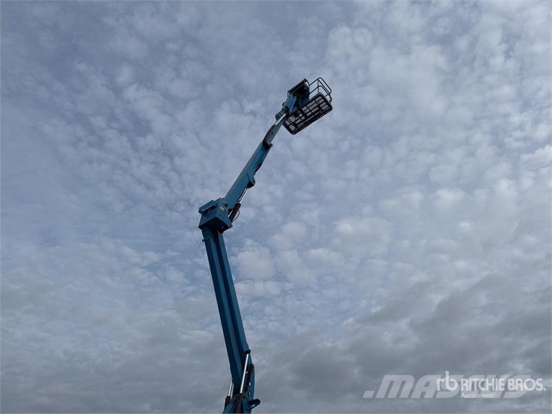 Genie Z-45/25J 4WD Diesel Nacelle Articulee Articulating Nacelles articulées