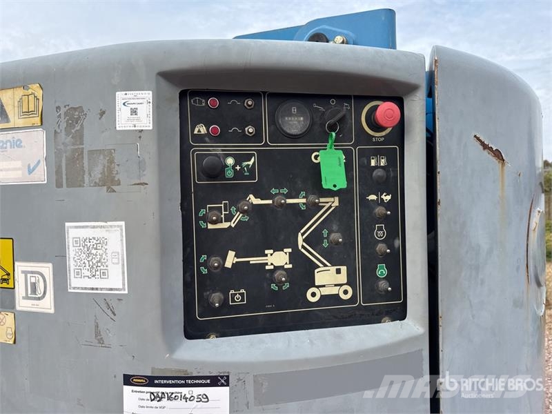 Genie Z-45/25J 4WD Diesel Nacelle Articulee Articulating Nacelles articulées