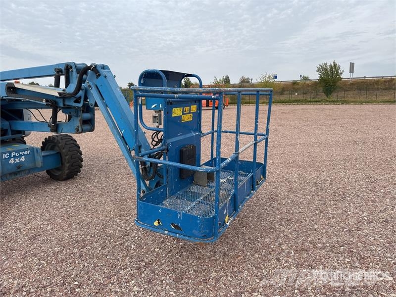 Genie Z-45/25J 4WD Diesel Nacelle Articulee Articulating Nacelles articulées