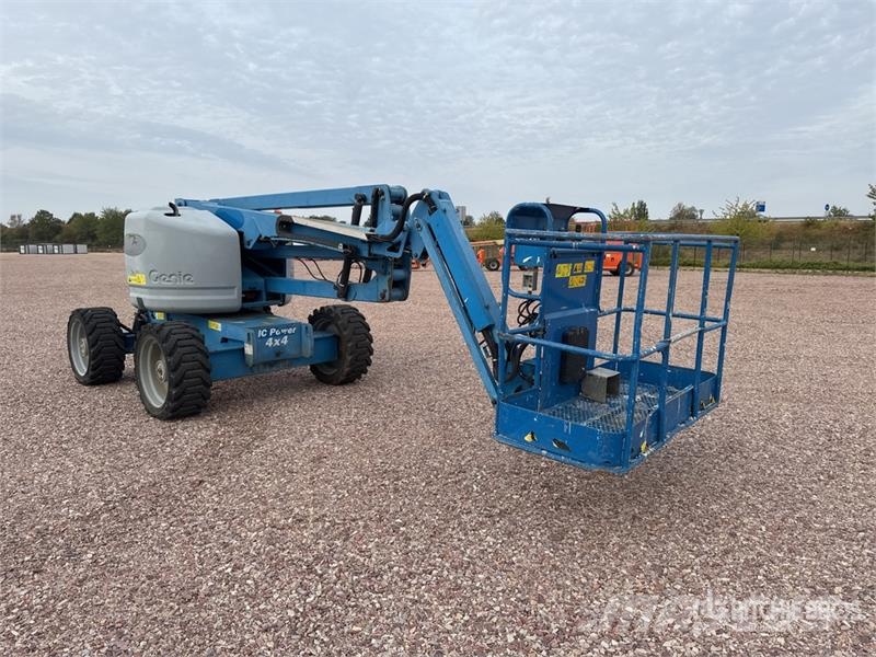 Genie Z-45/25J 4WD Diesel Nacelle Articulee Articulating Nacelles articulées
