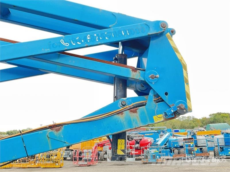 Genie Z-60 رافعات سلة مفصلية