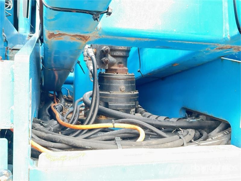 Genie Z-60 رافعات سلة مفصلية