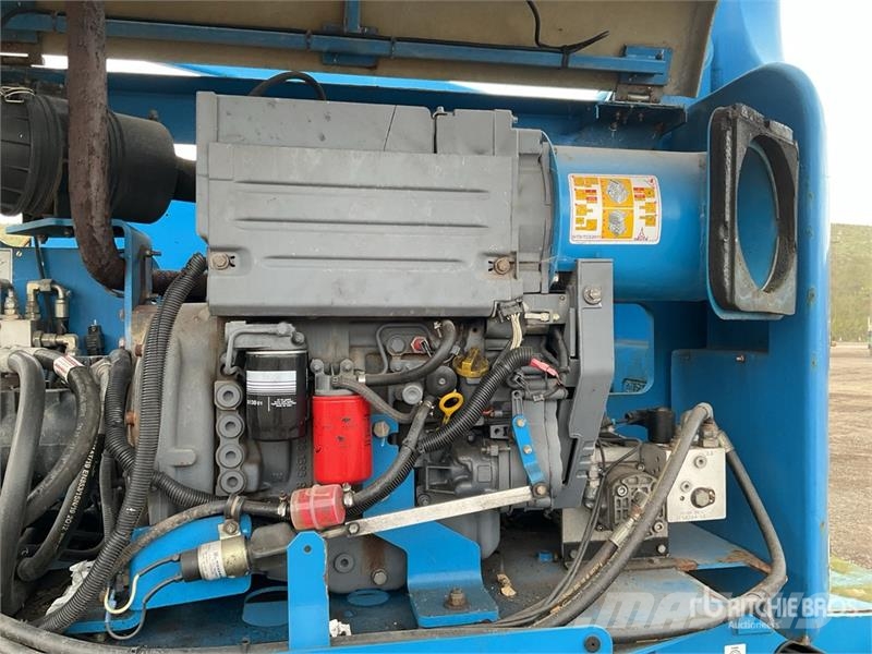 Genie Z-60 رافعات سلة مفصلية