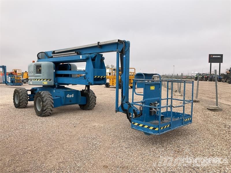 Genie Z-60/34-4WD 4WD Diesel Articulating Boom Lift Elevadores braços articulados