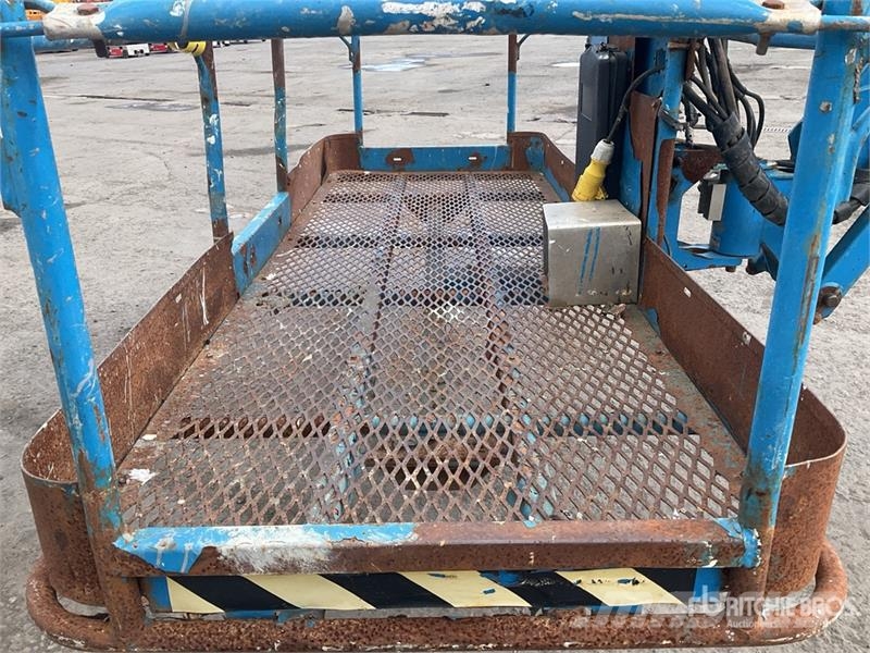 Genie Z-80/60 4WD Diesel Articulating Boom Lift Iseliikuvad poomtõstukid