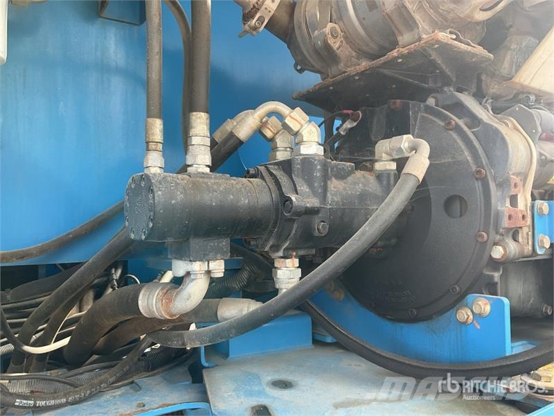 Genie Z-80/60 4WD Diesel Articulating Boom Lift Iseliikuvad poomtõstukid