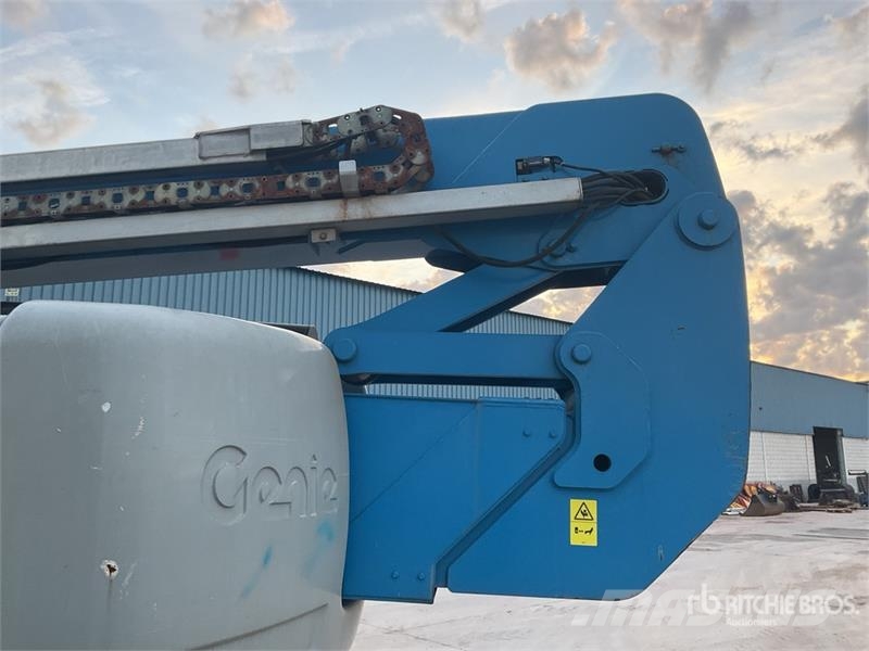 Genie Z-80 Diesel Articulating Boom Lift Knikarmhoogwerkers