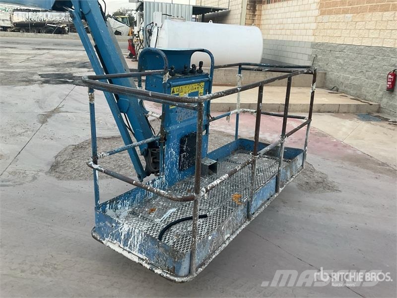 Genie Z-80 Diesel Articulating Boom Lift Knikarmhoogwerkers