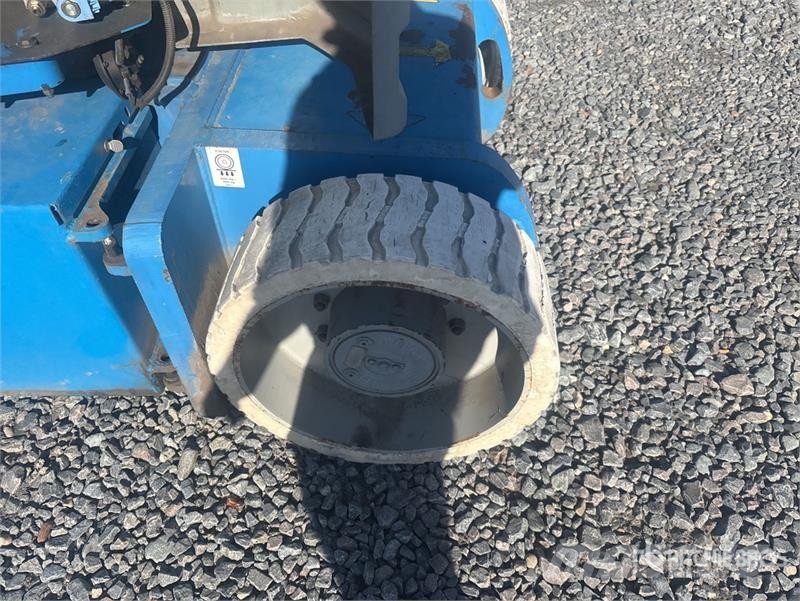 Genie Z30/20N 2WD Electric Articulating Boom Lift Knikarmhoogwerkers