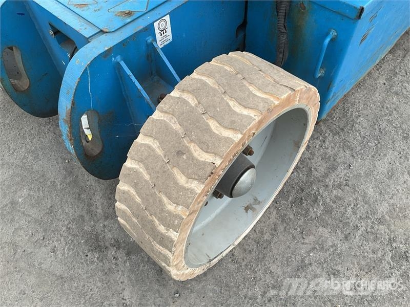 Genie Z30/20N 2WD Electric Articulating Boom Lift رافعات سلة مفصلية