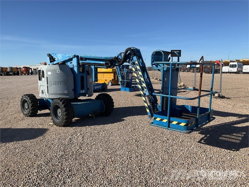 Genie Z34/22 4WD Diesel Articulating Boom Lift Articulated boom lifts