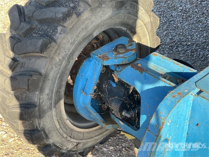 Genie Z34/22 4WD Diesel Articulating Boom Lift Articulated boom lifts