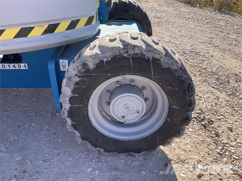 Genie Z34-22IC Diesel Articulating Boom Lift Articulated boom lifts