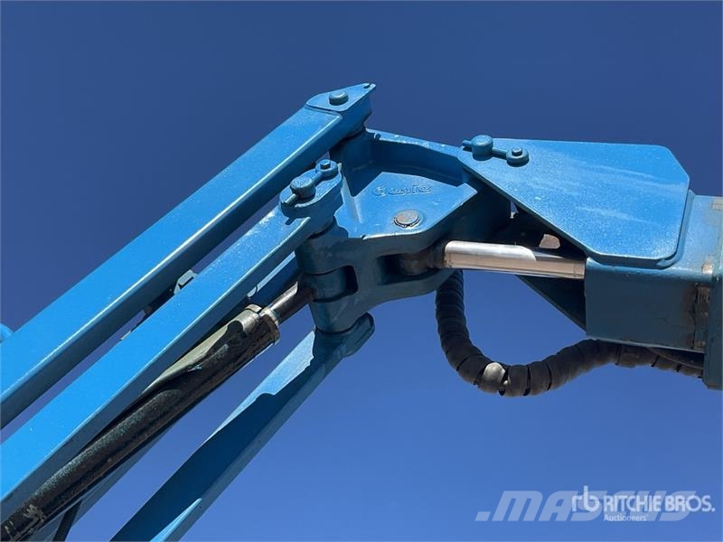 Genie Z34-22IC Diesel Articulating Boom Lift Articulated boom lifts