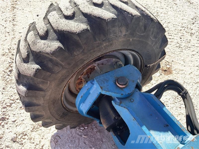 Genie Z34-22IC Diesel Articulating Boom Lift Articulated boom lifts