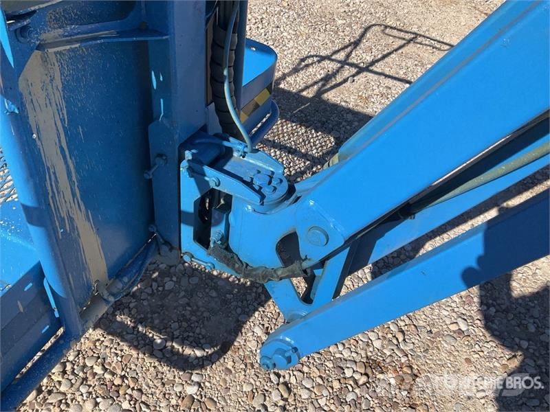 Genie Z34-22IC Diesel Articulating Boom Lift Articulated boom lifts