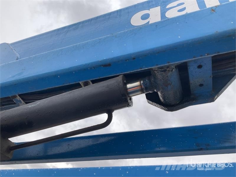 Genie Z34/22N 2WD Electric Articulating Boom Lift Articulated boom lifts