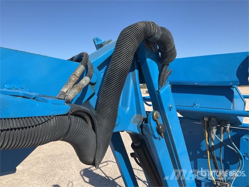 Genie Z34/22N 2WD Electric 12 mts Electric Articulating Articulated boom lifts