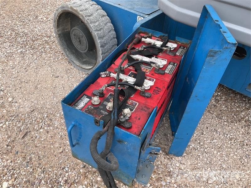 Genie Z34/22N 2WD Electric Articulating Boom Lift Articulated boom lifts