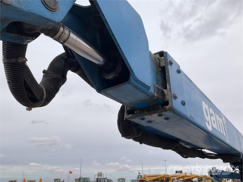 Genie Z34/22N 2WD Electric Articulating Boom Lift Articulated boom lifts