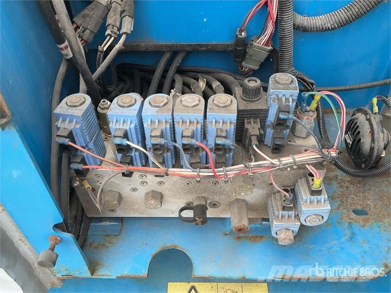 Genie Z34/22N 2WD Electric Articulating Boom Lift رافعات سلة مفصلية