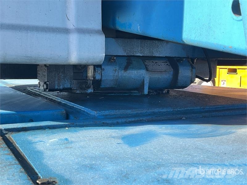 Genie Z34/22N 2WD Electric Articulating Boom Lift Articulated boom lifts