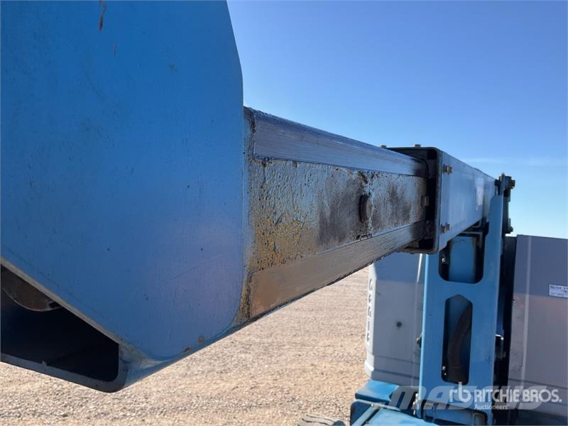 Genie Z34/22N 2WD Electric Articulating Boom Lift Articulated boom lifts