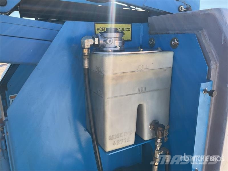 Genie Z34/22N 2WD Electric Articulating Boom Lift Articulated boom lifts