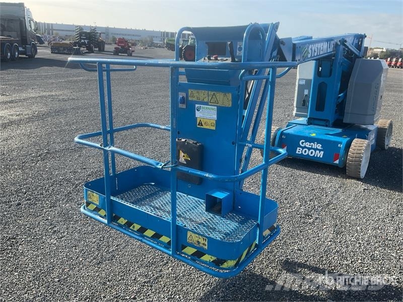 Genie Z34/22N 2WD Electric Articulating Boom Lift Nacelles articulées