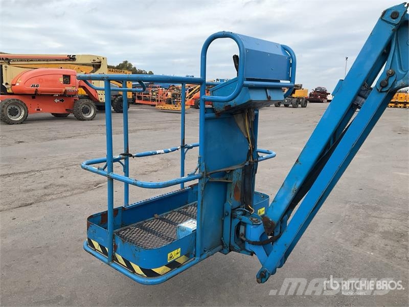 Genie Z34/22N 2WD Electric Articulating Boom Lift رافعات سلة مفصلية