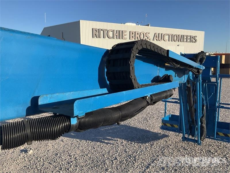Genie Z34/22N 2WD Electric 12 mts Electric Articulating Articulated boom lifts