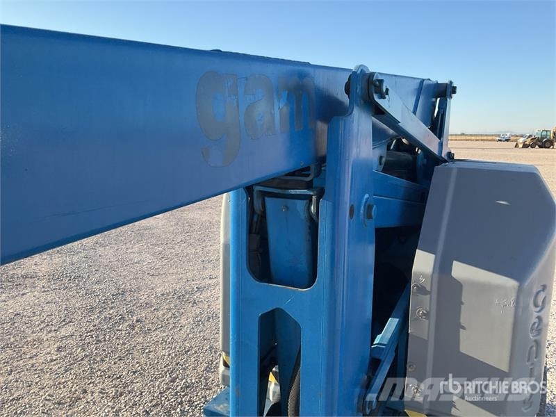 Genie Z34/22N 2WD Electric 12 mts Electric Articulating Articulated boom lifts