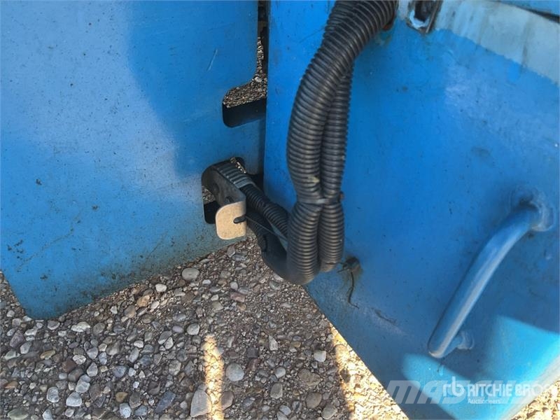 Genie Z34/22N 2WD Electric Articulating Boom Lift Articulated boom lifts