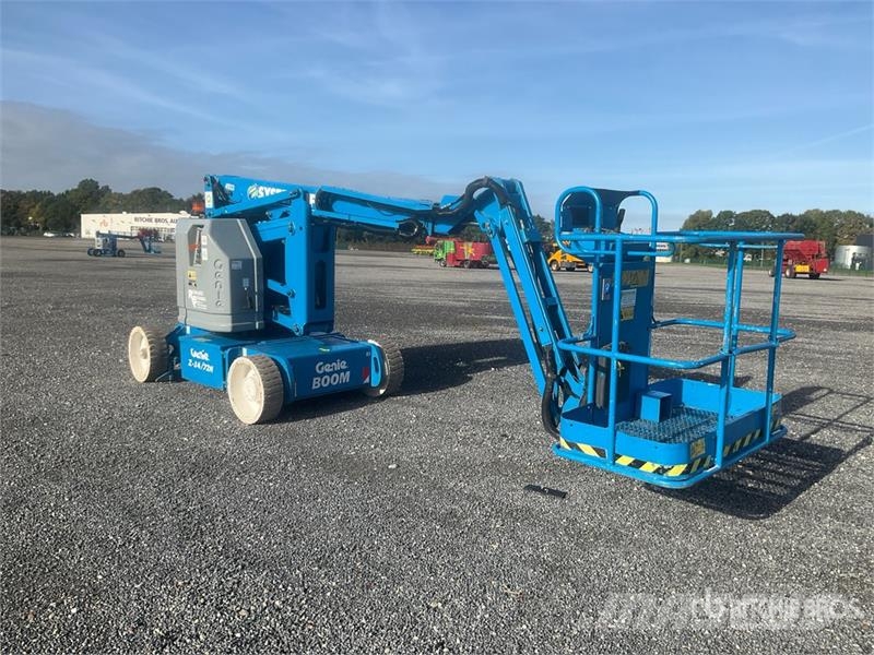 Genie Z34/22N 2WD Electric Articulating Boom Lift Nacelles articulées