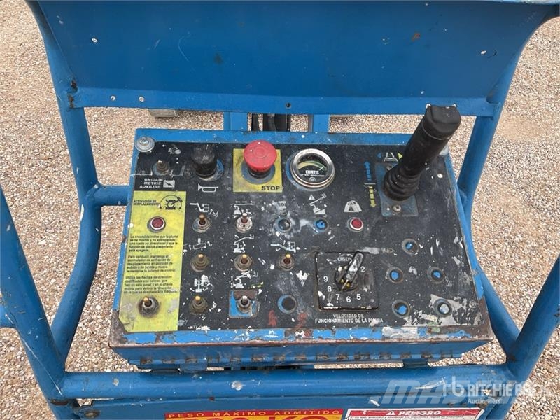 Genie Z34/22N 2WD Electric Articulating Boom Lift Articulated boom lifts