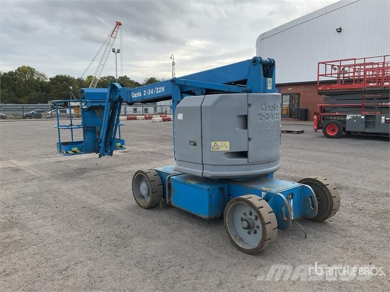 Genie Z34/22N 2WD Electric Articulating Boom Lift رافعات سلة مفصلية