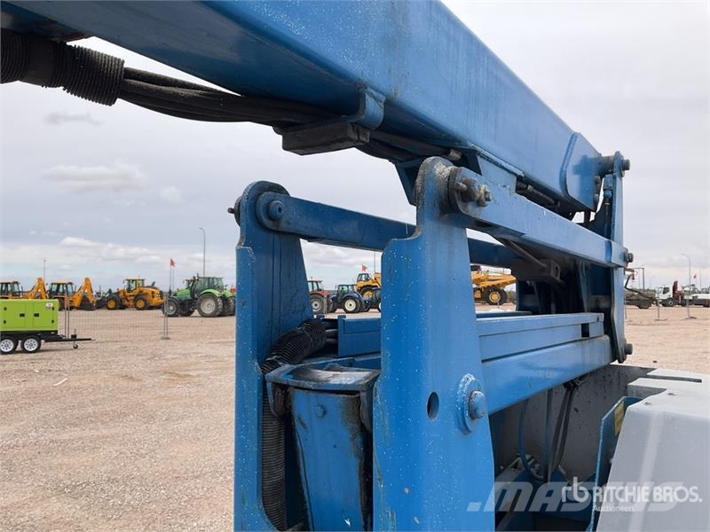 Genie Z34/22N 2WD Electric Articulating Boom Lift Articulated boom lifts