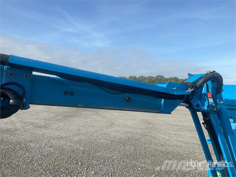 Genie Z34/22N 2WD Electric Articulating Boom Lift Nacelles articulées