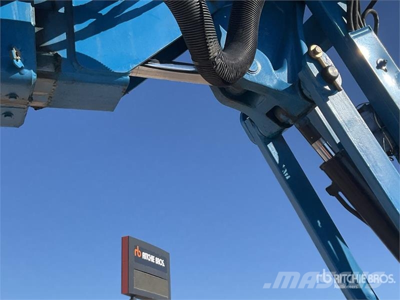 Genie Z34/22N 2WD Electric 12 mts Electric Articulating Articulated boom lifts
