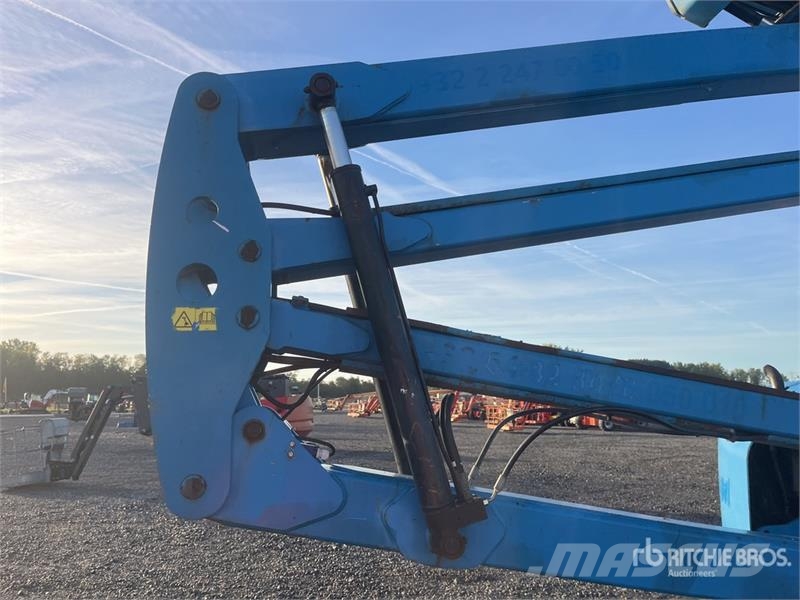 Genie Z45-25 4WD Diesel Articulating Boom Lift Zglobne dvižne ploščadi
