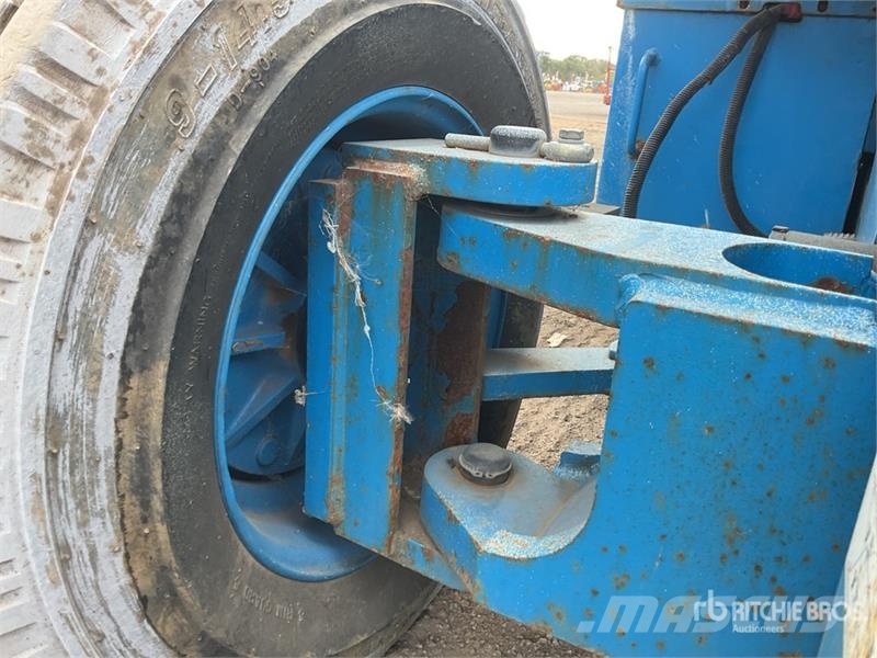Genie Z45/25J 2WD Hybrid Articulating Boom Lift Articulated boom lifts