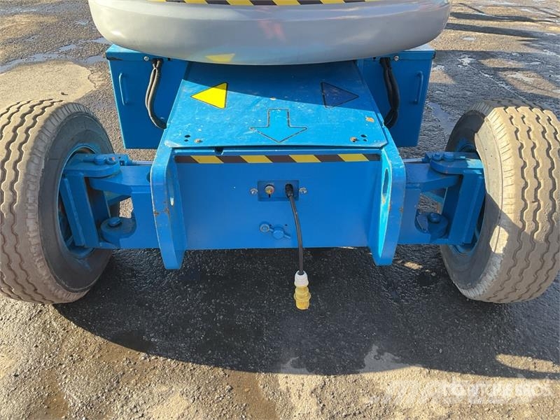 Genie Z45/25J 2WD Hybrid Articulating Boom Lift Bomlifte med knækarm