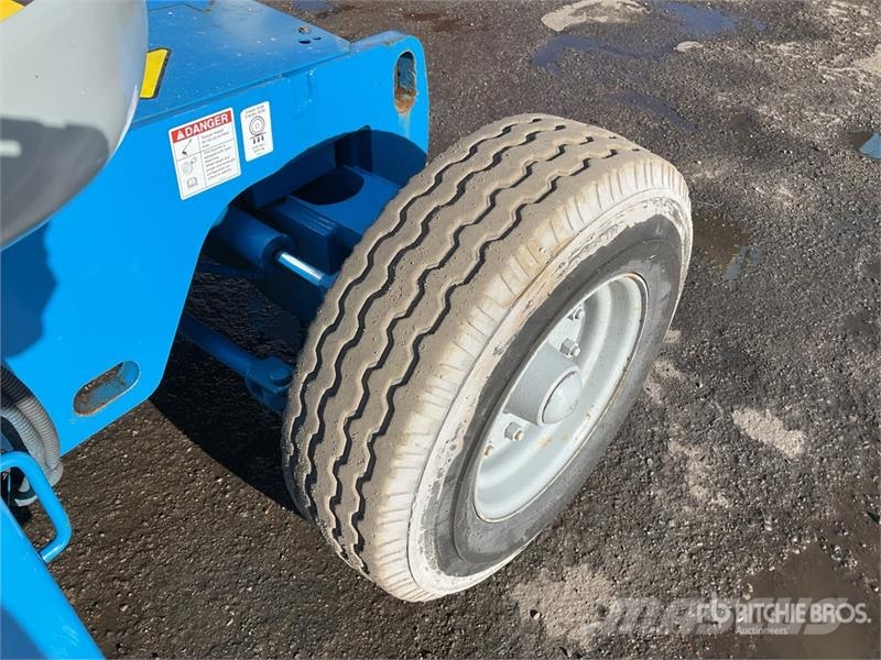 Genie Z45/25J 2WD Hybrid Articulating Boom Lift Bomlifte med knækarm
