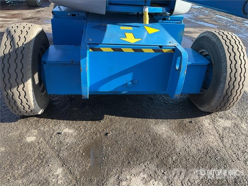 Genie Z45/25J 2WD Hybrid Articulating Boom Lift Bomlifte med knækarm