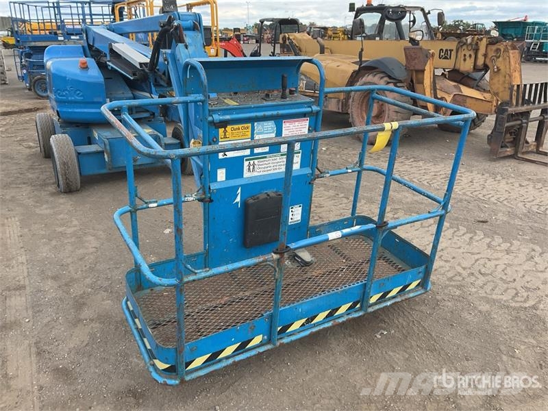 Genie Z45/25J 2WD Hybrid Articulating Boom Lift Articulated boom lifts
