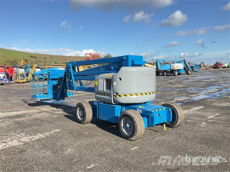 Genie Z45/25J 2WD Hybrid Articulating Boom Lift Bomlifte med knækarm