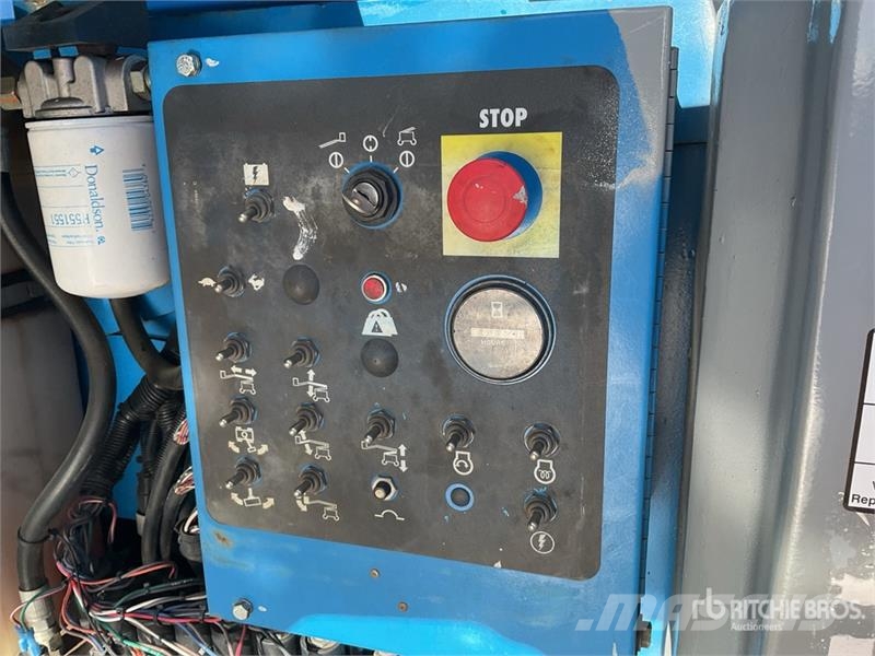 Genie Z45/25J 2WD Hybrid Articulating Boom Lift Bomlifte med knækarm