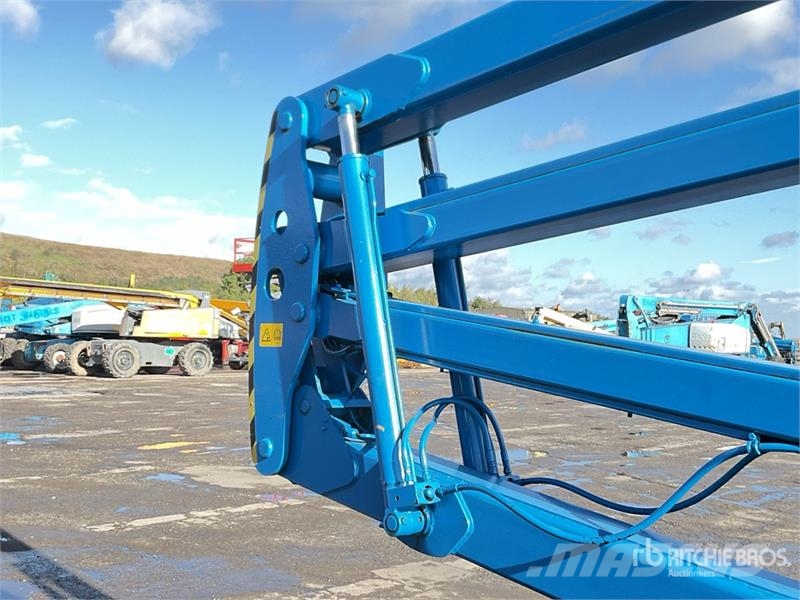Genie Z45/25J 2WD Hybrid Articulating Boom Lift Bomlifte med knækarm