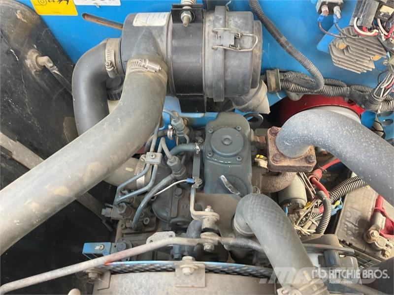 Genie Z45/25J 2WD Hybrid Articulating Boom Lift Articulated boom lifts