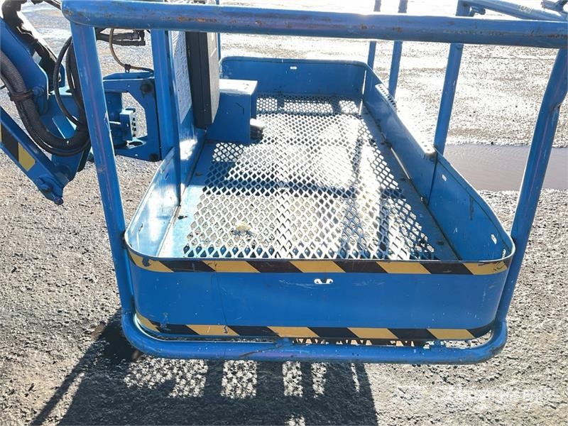 Genie Z45/25J 2WD Hybrid Articulating Boom Lift Bomlifte med knækarm